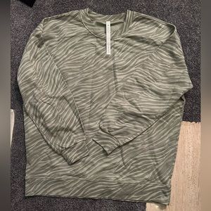 New lululemon perfectly oversized hoodie size 10